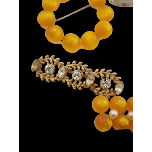 Lot of 8 Assorted Wearable Brooches Great Resellers Lot (A4831) - Picture 8 of 9